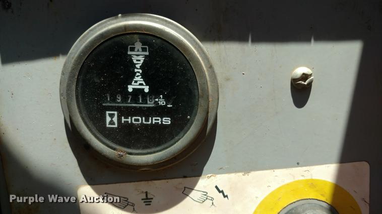 image for item DA5657 2007 Sky Jack SJ6832RT scissor lift