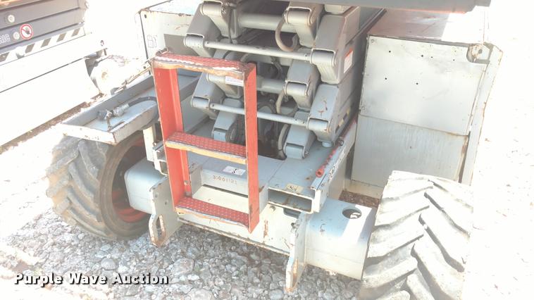 image for item DA5657 2007 Sky Jack SJ6832RT scissor lift