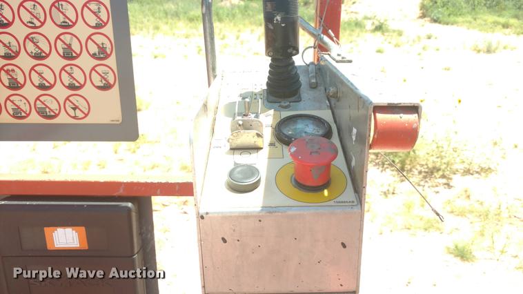 image for item DA5658 2012 Sky Jack SJIII 3219 scissor lift