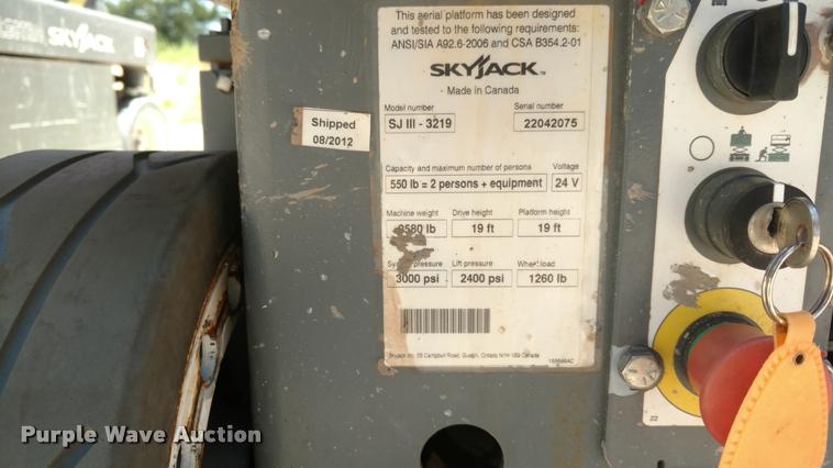 image for item DA5658 2012 Sky Jack SJIII 3219 scissor lift