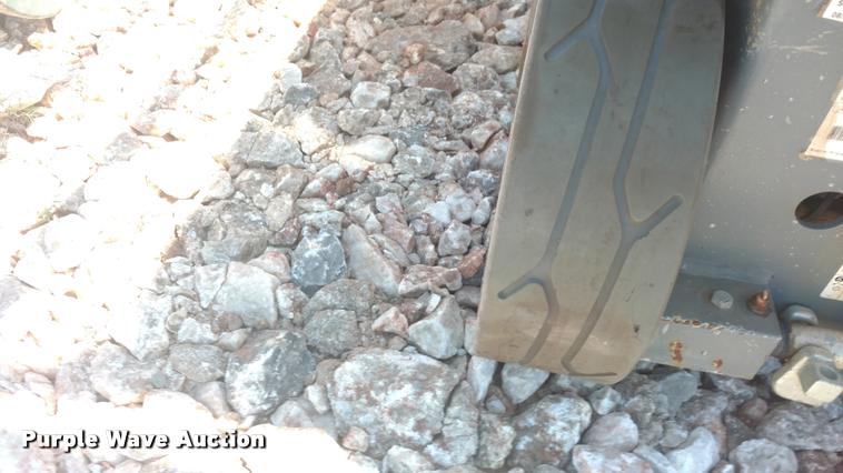 image for item DA5658 2012 Sky Jack SJIII 3219 scissor lift