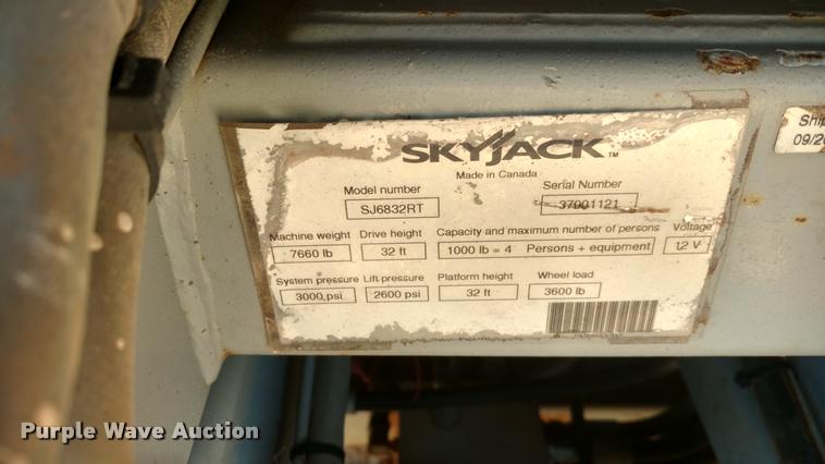 image for item DA5658 2012 Sky Jack SJIII 3219 scissor lift
