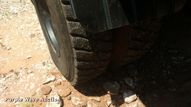 image for item DA5661 1995 Ford LS8000 water truck