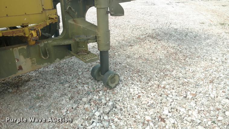 image for item DA5663 Drop deck generator trailer