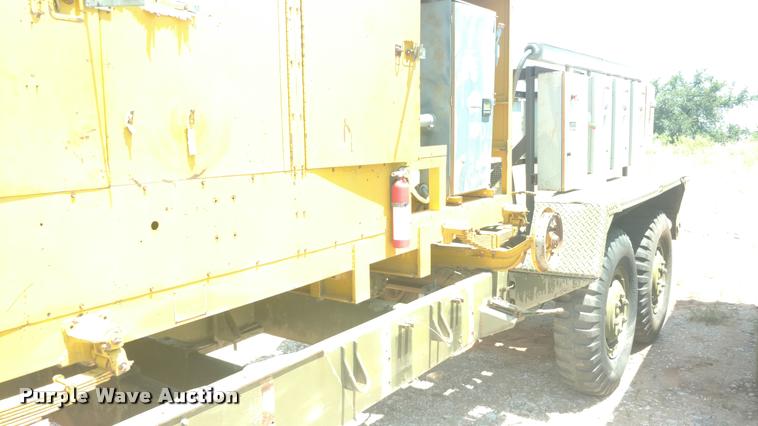 image for item DA5663 Drop deck generator trailer
