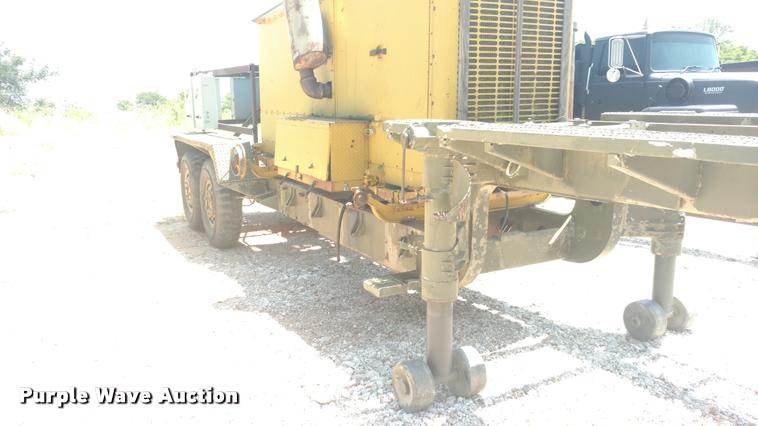 image for item DA5663 Drop deck generator trailer