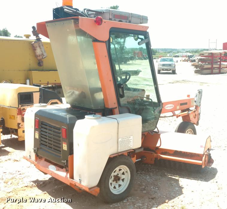 image for item DA5665 Lay-mor 8HC broom