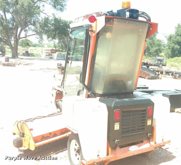 image for item DA5665 Lay-mor 8HC broom