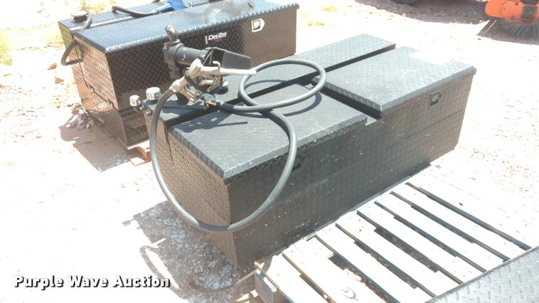 image for item DA5667 Steel fuel tank/toolbox