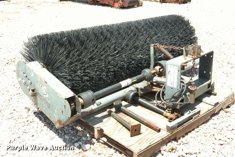 image for item DA5669 Broom