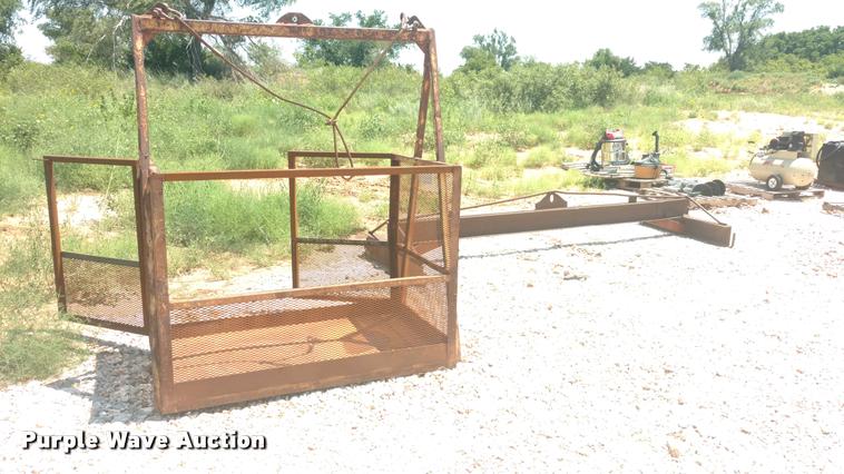 image for item DA5670 12' lifting truss