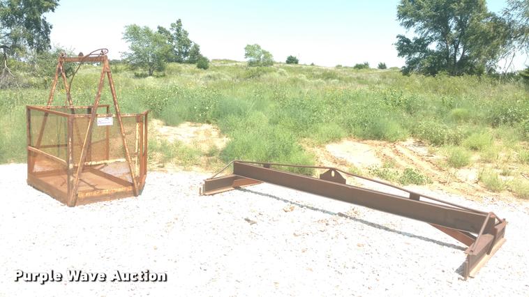 image for item DA5670 12' lifting truss