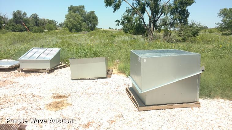 image for item DA5671 (4) ventilation fans