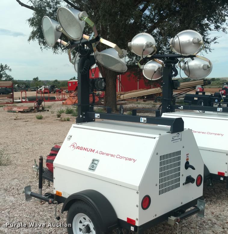 image for item DA5677 2015 Magnum MLT4080 KV-01 light plant