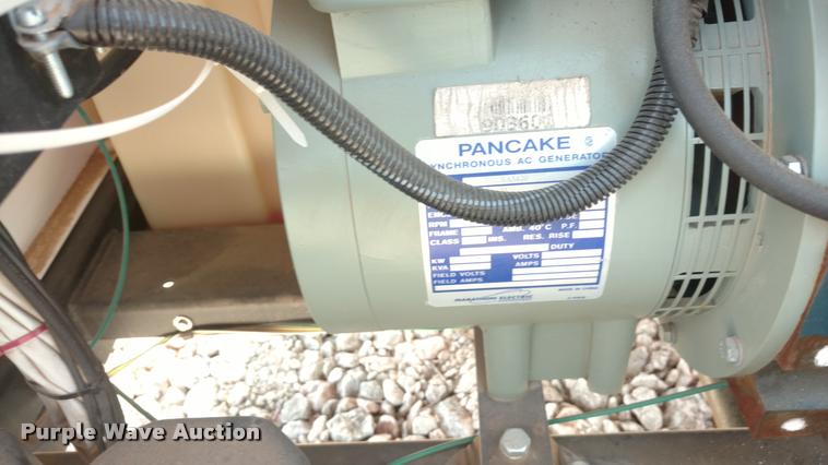 image for item DA5677 2015 Magnum MLT4080 KV-01 light plant