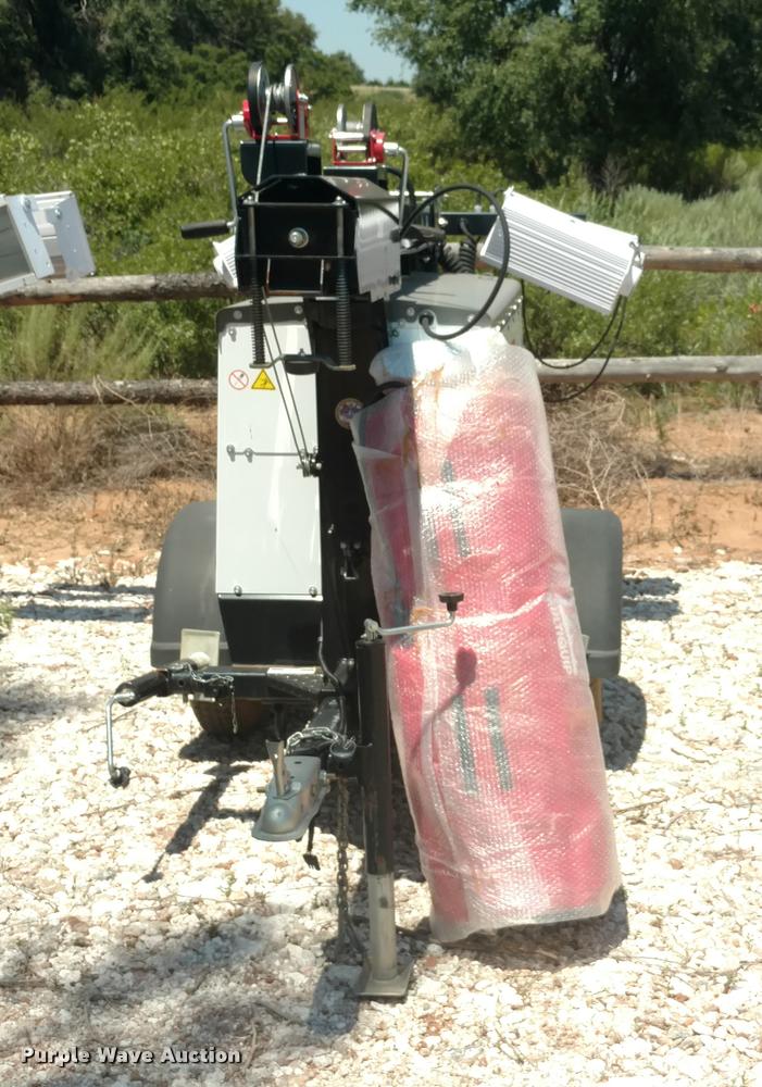 image for item DA5679 2014 Multiquip LT6K light plant
