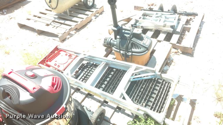 image for item DA5689 Tools