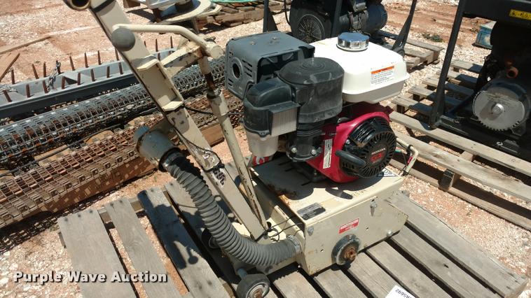 image for item DA5692 Edco CPM8-9H walk behind scarifier