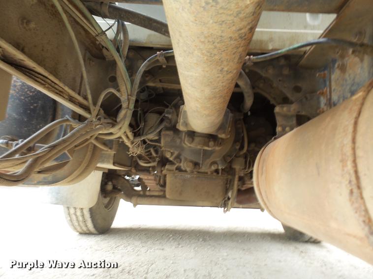 image for item DA6292 1992 International 4900 refuse truck