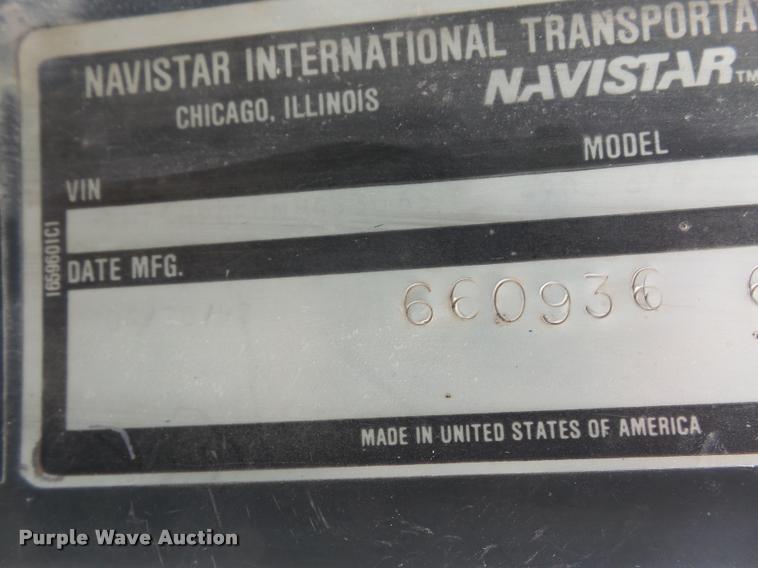 image for item DA6292 1992 International 4900 refuse truck