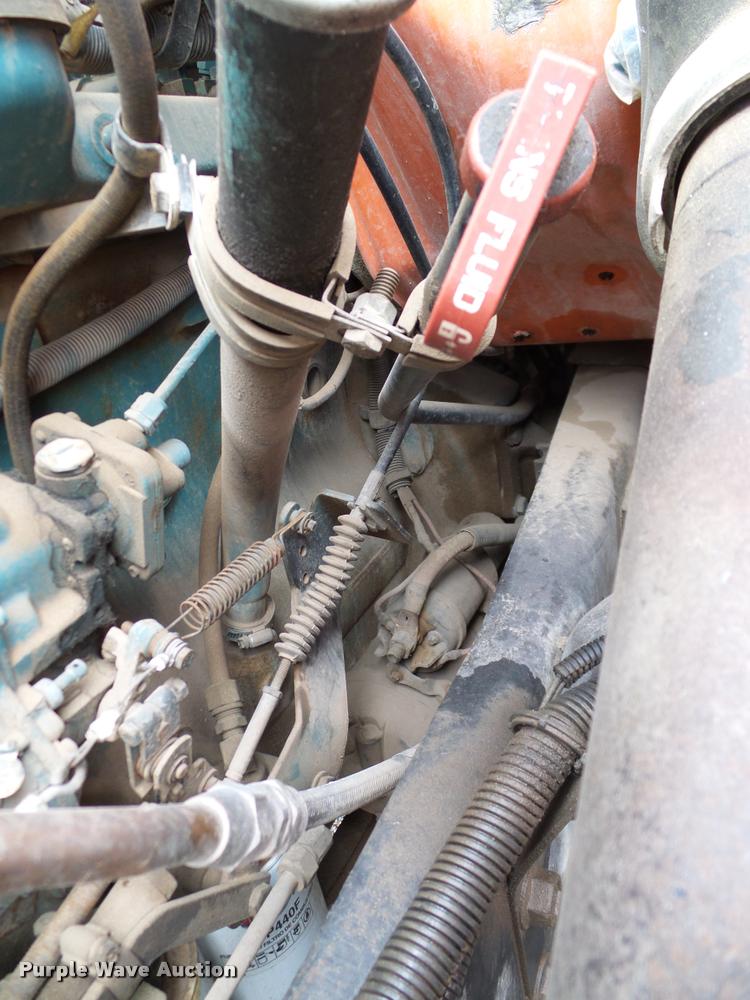 image for item DA6854 1993 International 4900 bucket truck