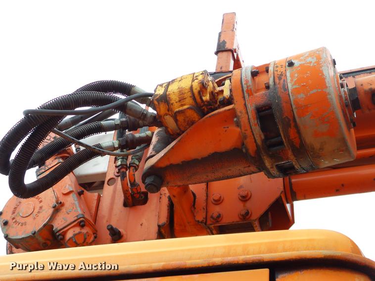 image for item DA6854 1993 International 4900 bucket truck