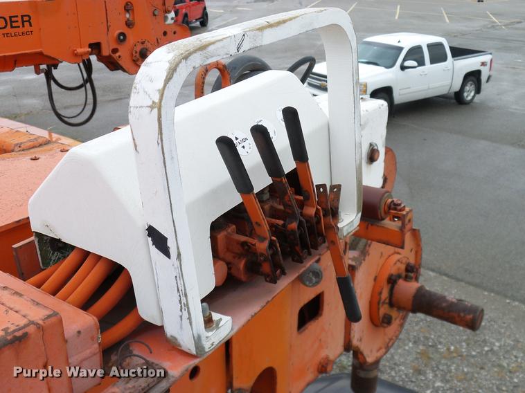 image for item DA6854 1993 International 4900 bucket truck