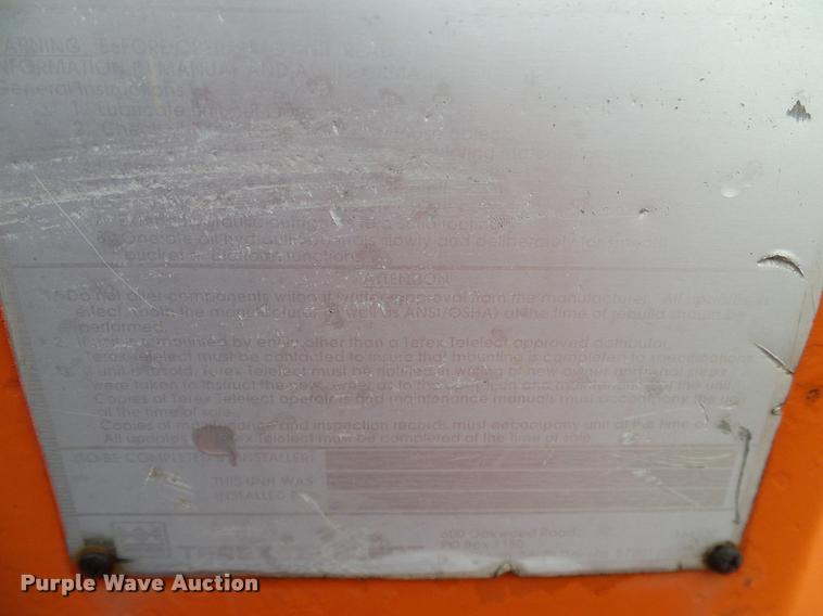 image for item DA6854 1993 International 4900 bucket truck