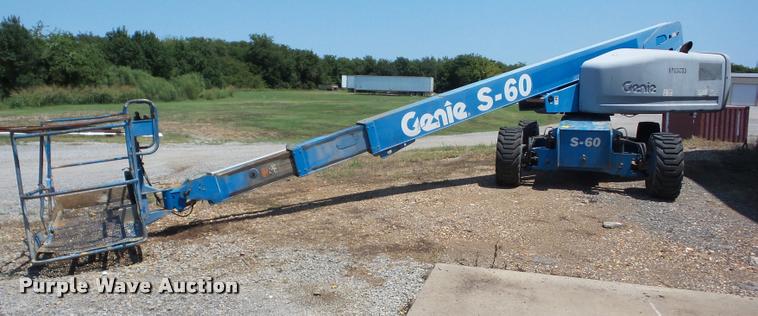 image for item DB0850 2004 Genie S60 boom lift