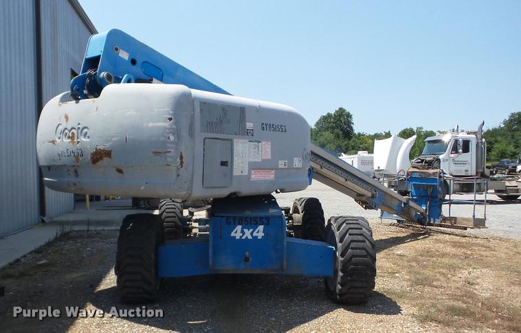 image for item DB0850 2004 Genie S60 boom lift