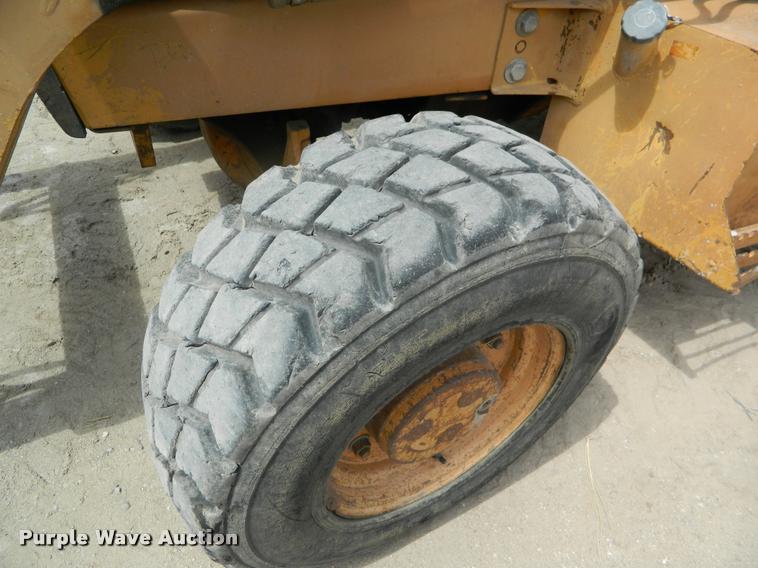 image for item DB1124 1999 Case 580 Super L backhoe