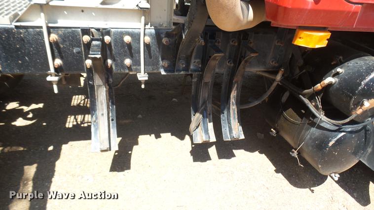 image for item DB3259 1999 Mack CH613 semi truck