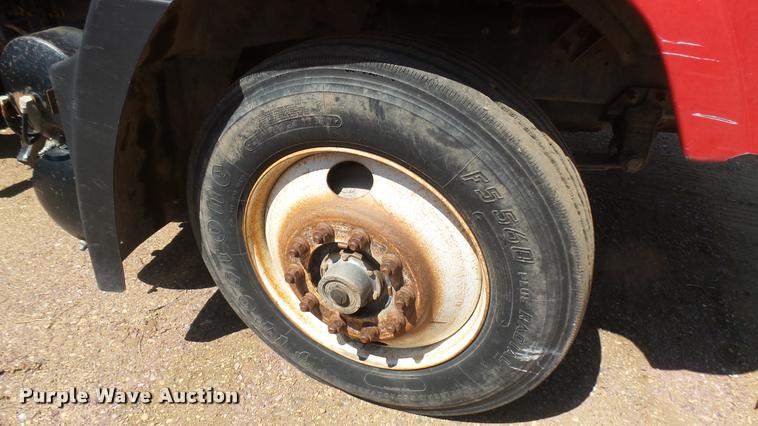 image for item DB3259 1999 Mack CH613 semi truck