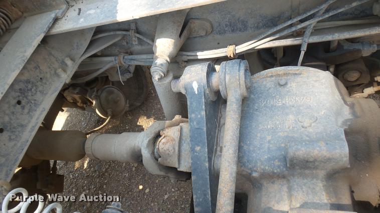 image for item DB3261 1995 Mack CH613 semi truck