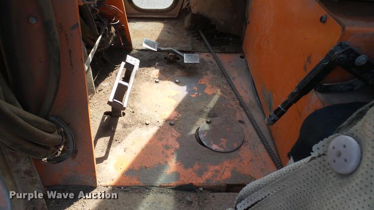 image for item DB3263 Blademor TCI-747 motor grader