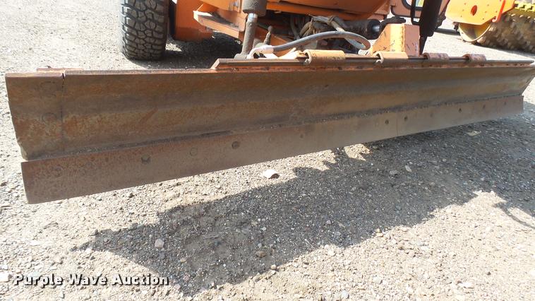 image for item DB3263 Blademor TCI-747 motor grader