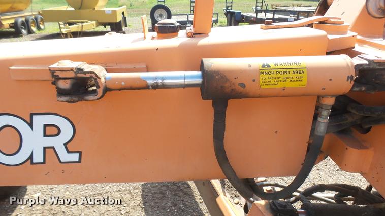 image for item DB3263 Blademor TCI-747 motor grader