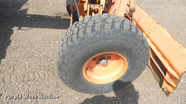 image for item DB3263 Blademor TCI-747 motor grader