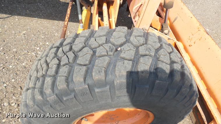 image for item DB3263 Blademor TCI-747 motor grader