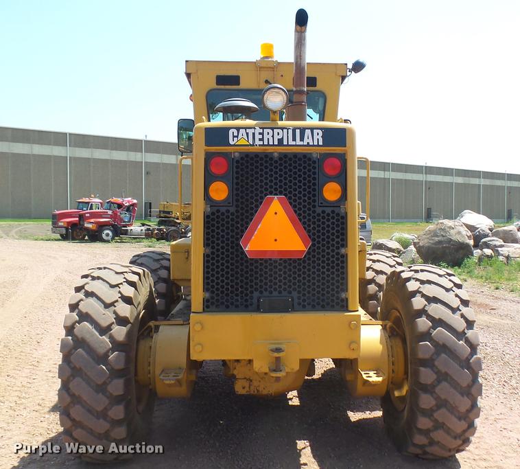 image for item DB3264 1994 Caterpillar 140G motor grader