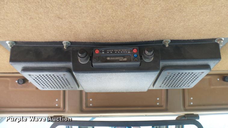 image for item DB3264 1994 Caterpillar 140G motor grader