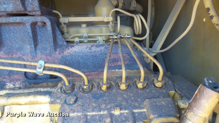 image for item DB3264 1994 Caterpillar 140G motor grader