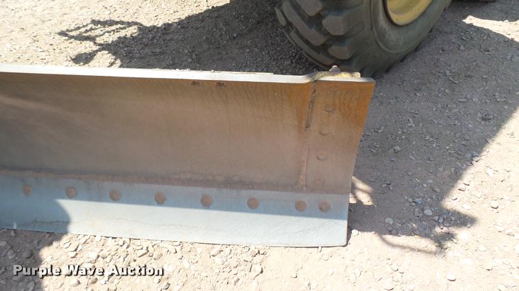 image for item DB3264 1994 Caterpillar 140G motor grader