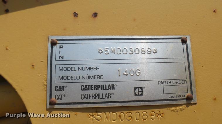 image for item DB3264 1994 Caterpillar 140G motor grader