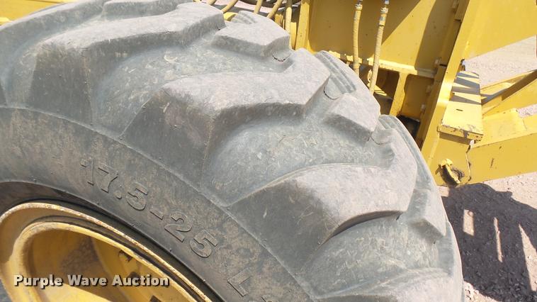 image for item DB3264 1994 Caterpillar 140G motor grader