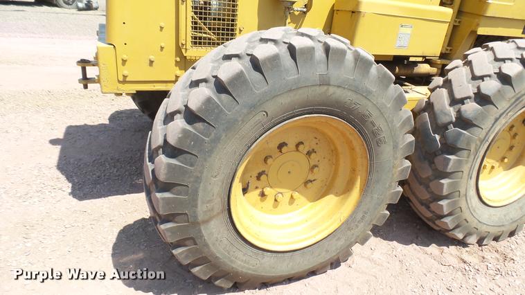 image for item DB3264 1994 Caterpillar 140G motor grader