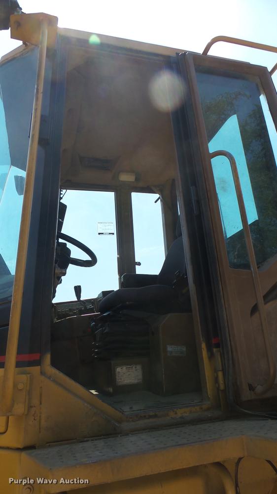 image for item DB3266 1994 Caterpillar 938F wheel loader