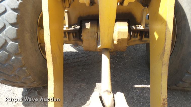 image for item DB3266 1994 Caterpillar 938F wheel loader