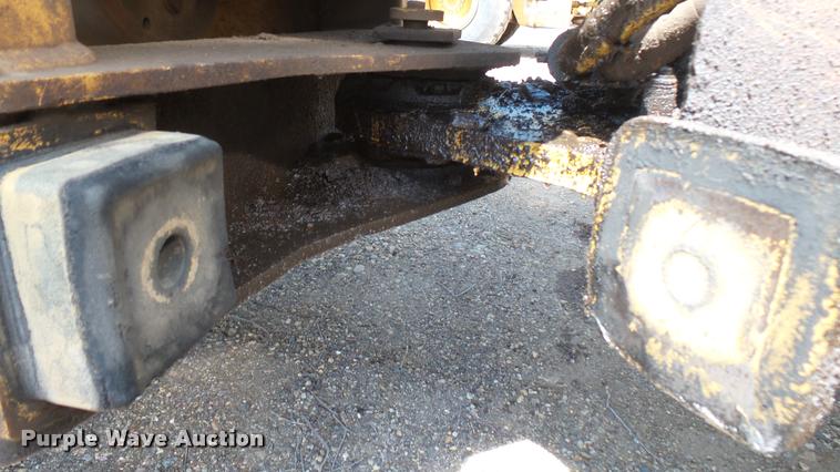 image for item DB3266 1994 Caterpillar 938F wheel loader