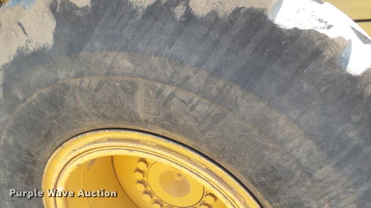 image for item DB3266 1994 Caterpillar 938F wheel loader